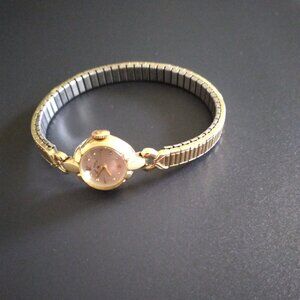 Dainty & Feminine Vintage Lady Elgin Expandable Bracelet Watch Band